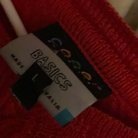 Coogi sweater - Picture 2 of 2